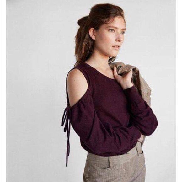 Express Tops - ❤️Express Burgundy Ruched Off Shoulder Long Sleeve
